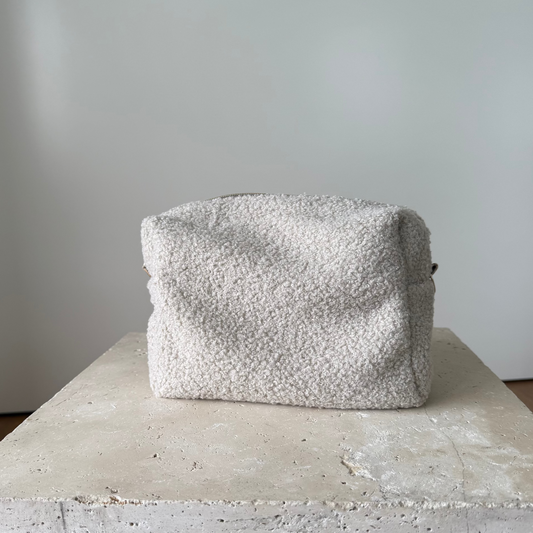 Boxy Bag Teddy Achtung beige 3 Wochen Lieferzeit