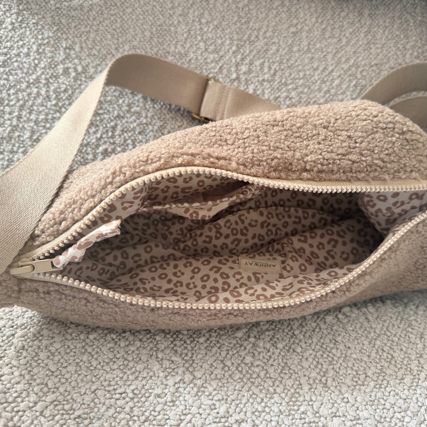 Luna Bag Teddy braun Umhängetasche ANNIWAY Achtung ca. 4 Wochen Lieferzeit