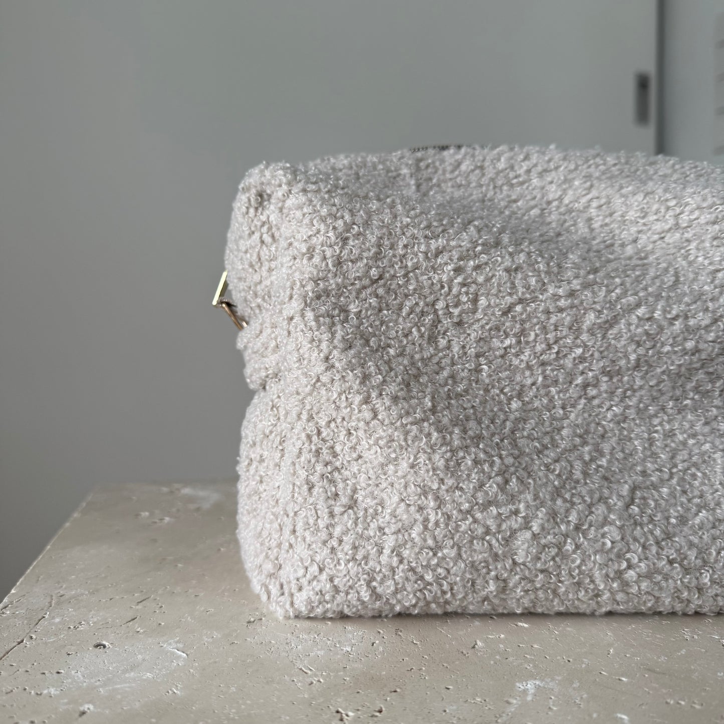 Boxy Bag Teddy „beige“