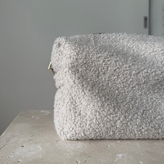 Boxy Bag Teddy „beige“
