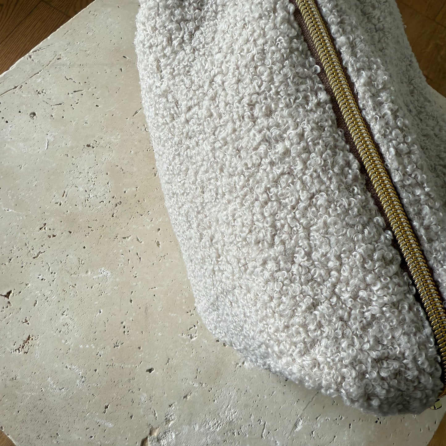 Boxy Bag Teddy „beige“
